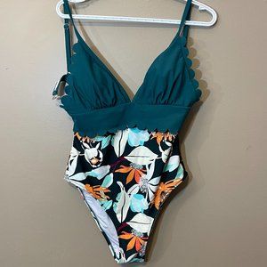Cupshe Size Large Women's One Piece Teal Floral Scalloped Bathing Suit